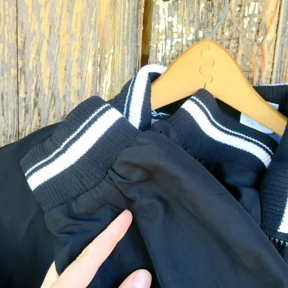 NFL Super Bowl XXXVI Windbreaker Jacket – Reebok x Clear Channel, 2002 (Size M) - Picture 3 of 8